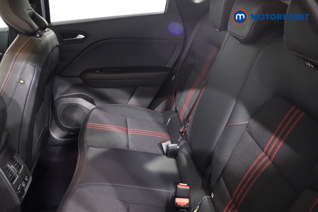 Renault Captur R.S. Line Manual Petrol-Electric Hybrid SUV - Stock Number (1567745) - 5th supplementary image