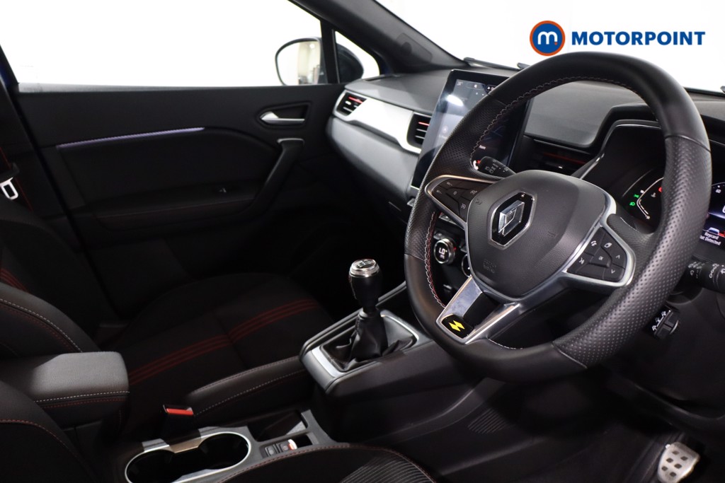 Renault Captur R.S. Line Manual Petrol-Electric Hybrid SUV - Stock Number (1567745) - 27th supplementary image