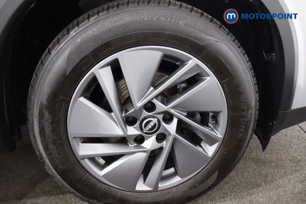 Nissan Qashqai Acenta Premium Manual Petrol SUV - Stock Number (1567751) - 10th supplementary image