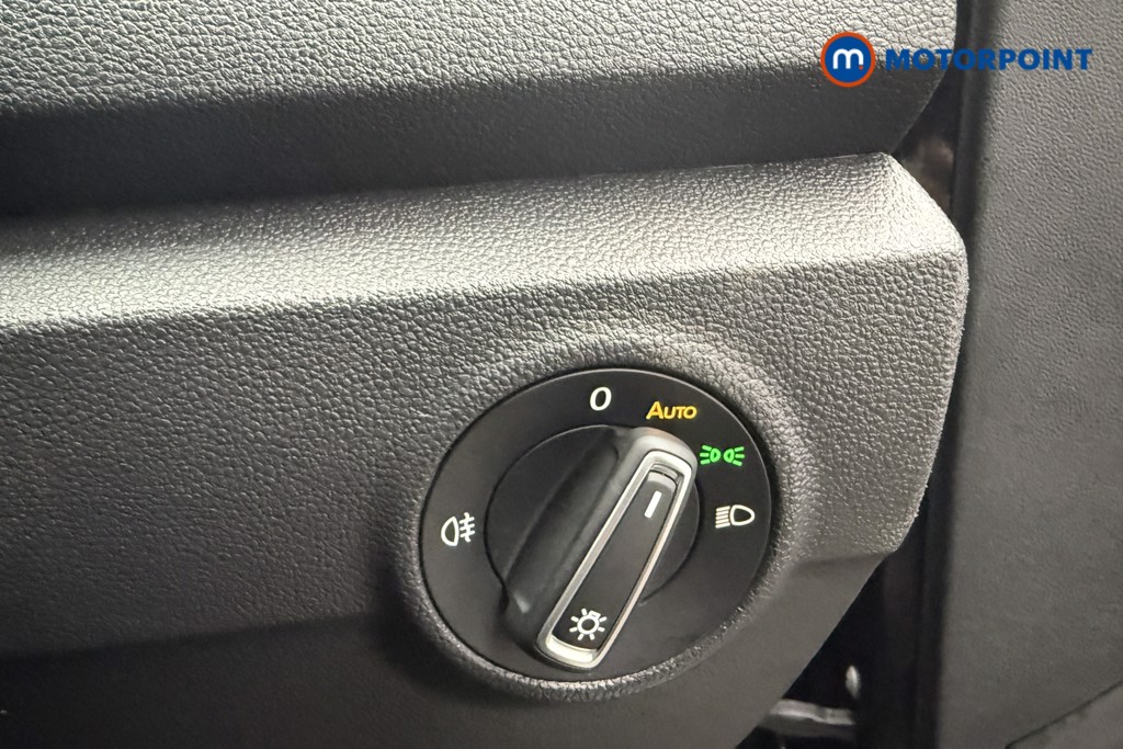 Volkswagen T-Roc R Automatic Petrol SUV - Stock Number (1568183) - 14th supplementary image