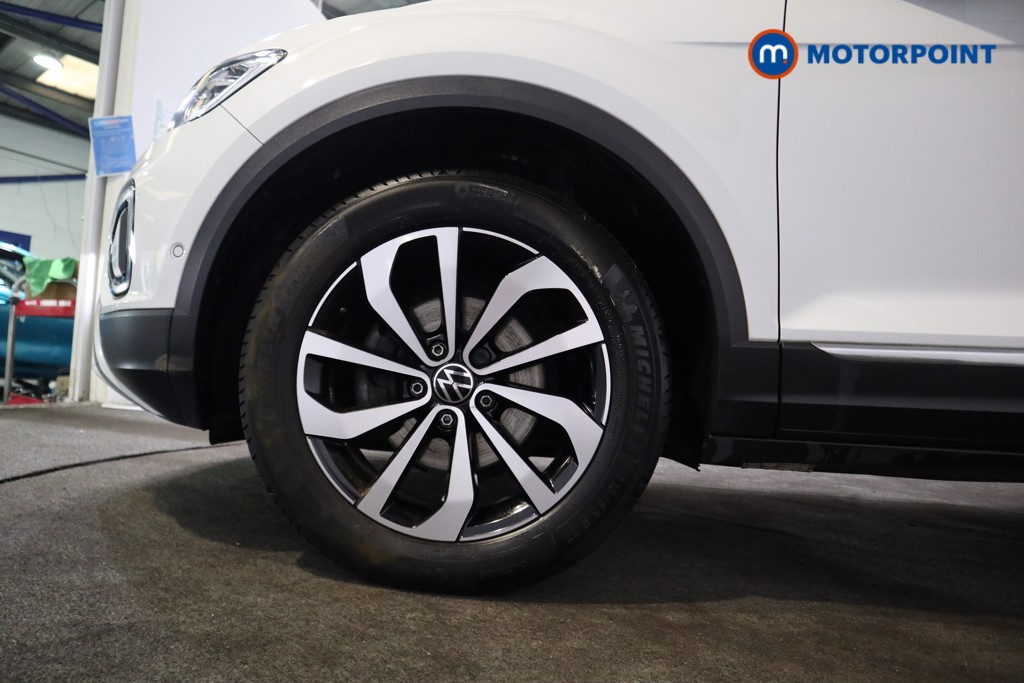 Volkswagen T-Roc Style Manual Petrol SUV - Stock Number (1568261) - 16th supplementary image