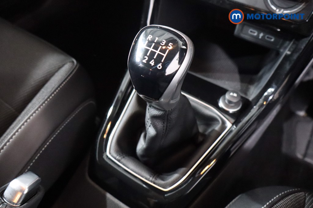 Volkswagen T-Cross Black Edition Manual Petrol SUV - Stock Number (1568353) - 14th supplementary image