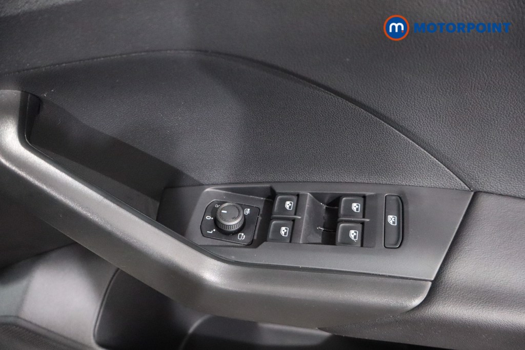 Volkswagen T-Cross Black Edition Manual Petrol SUV - Stock Number (1568353) - 20th supplementary image