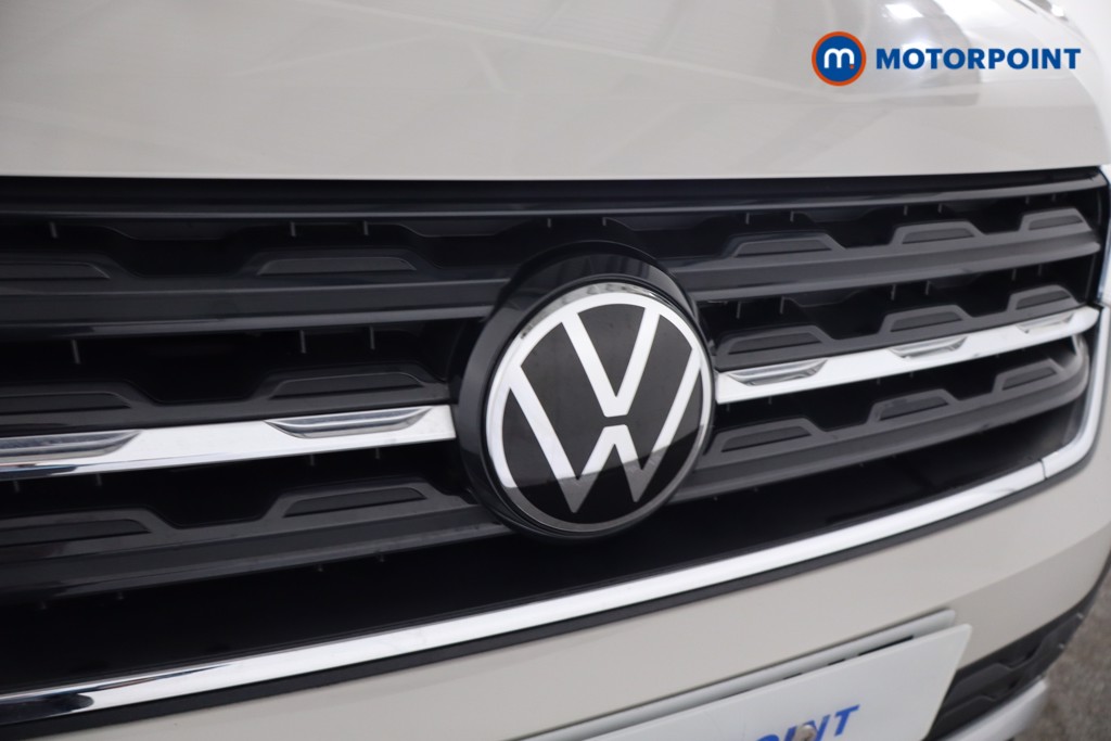 Volkswagen T-Cross Black Edition Manual Petrol SUV - Stock Number (1568353) - 28th supplementary image