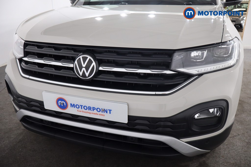 Volkswagen T-Cross Black Edition Manual Petrol SUV - Stock Number (1568353) - 29th supplementary image