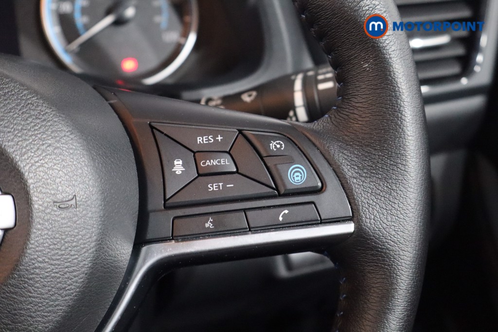 Nissan Leaf Tekna Automatic Electric Hatchback - Stock Number (1568567) - 8th supplementary image