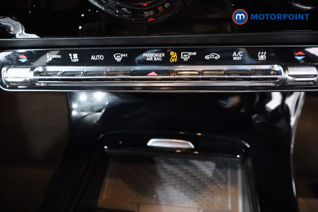 Mercedes-Benz A Class Amg Line Automatic Petrol Plug-In Hybrid Hatchback - Stock Number (1568743) - 18th supplementary image
