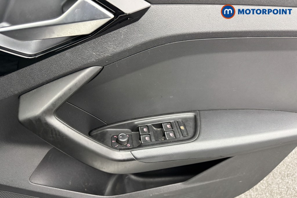 Audi A1 S Line Automatic Petrol Hatchback - Stock Number (1568906) - 15th supplementary image