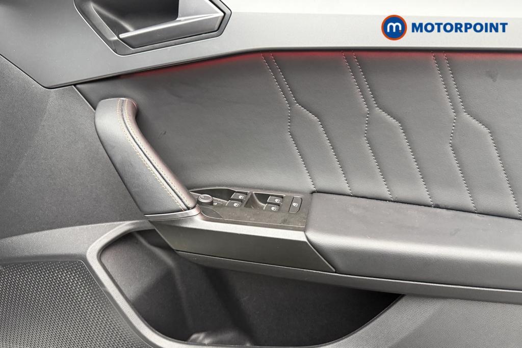 Cupra Leon VZ3 Automatic Petrol Hatchback - Stock Number (1569015) - 18th supplementary image