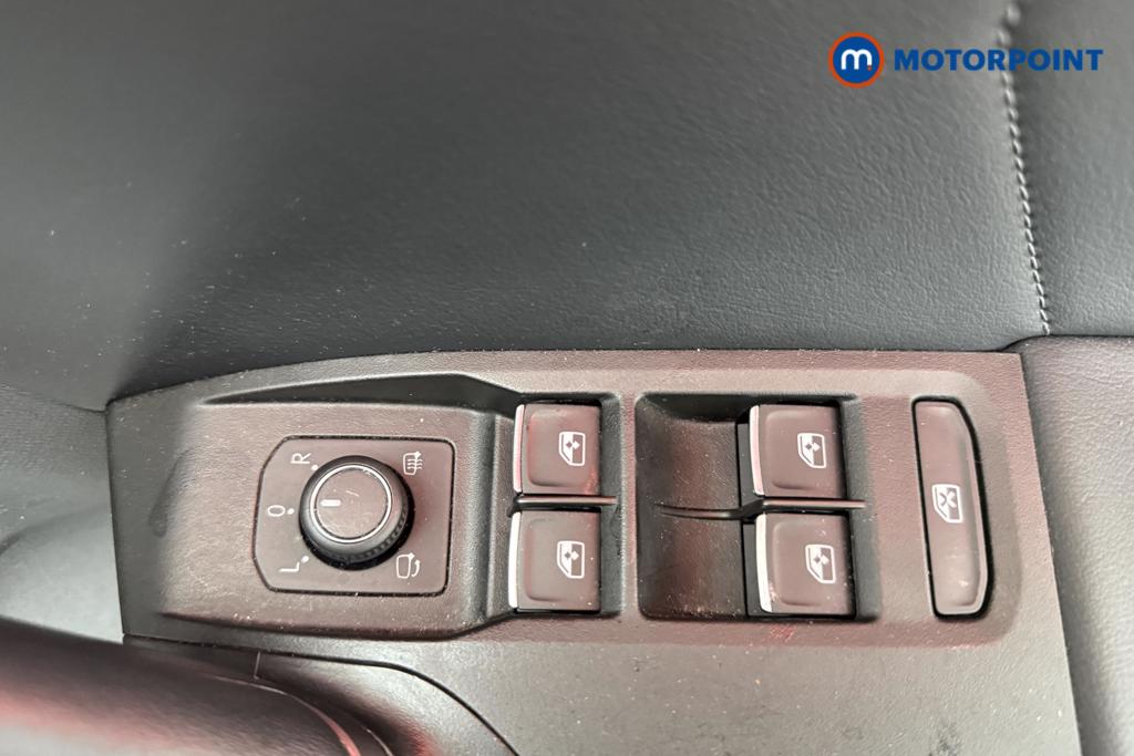 Cupra Leon VZ3 Automatic Petrol Hatchback - Stock Number (1569015) - 19th supplementary image