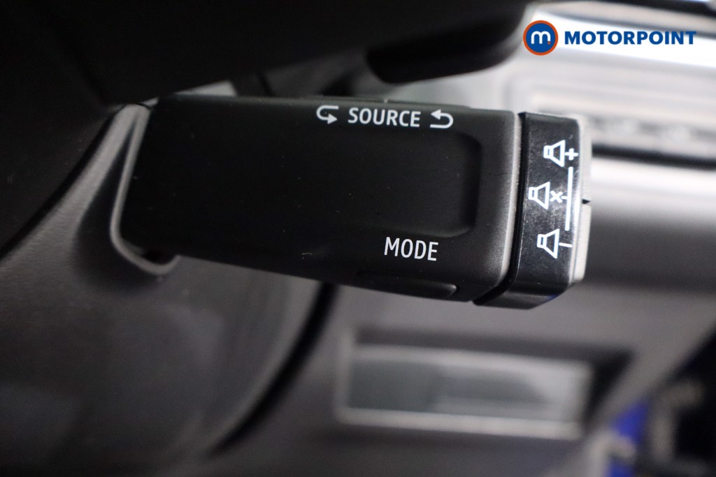 Renault Captur S Edition Automatic Petrol SUV - Stock Number (1569217) - 22nd supplementary image