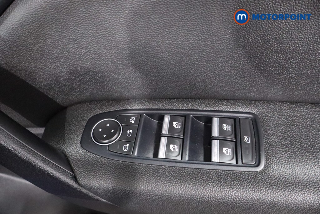 Renault Captur S Edition Automatic Petrol SUV - Stock Number (1569217) - 24th supplementary image