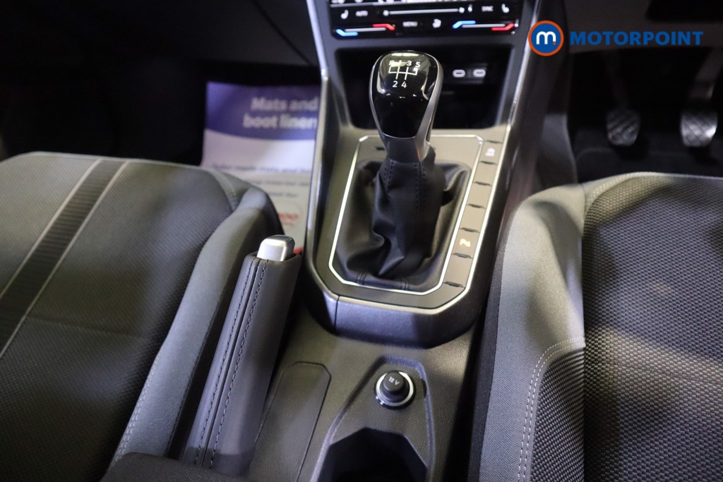 Volkswagen Polo Style Manual Petrol Hatchback - Stock Number (1569323) - 6th supplementary image