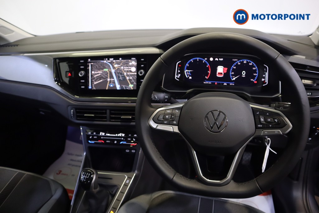Volkswagen Polo Style Manual Petrol Hatchback - Stock Number (1569323) - 1st supplementary image