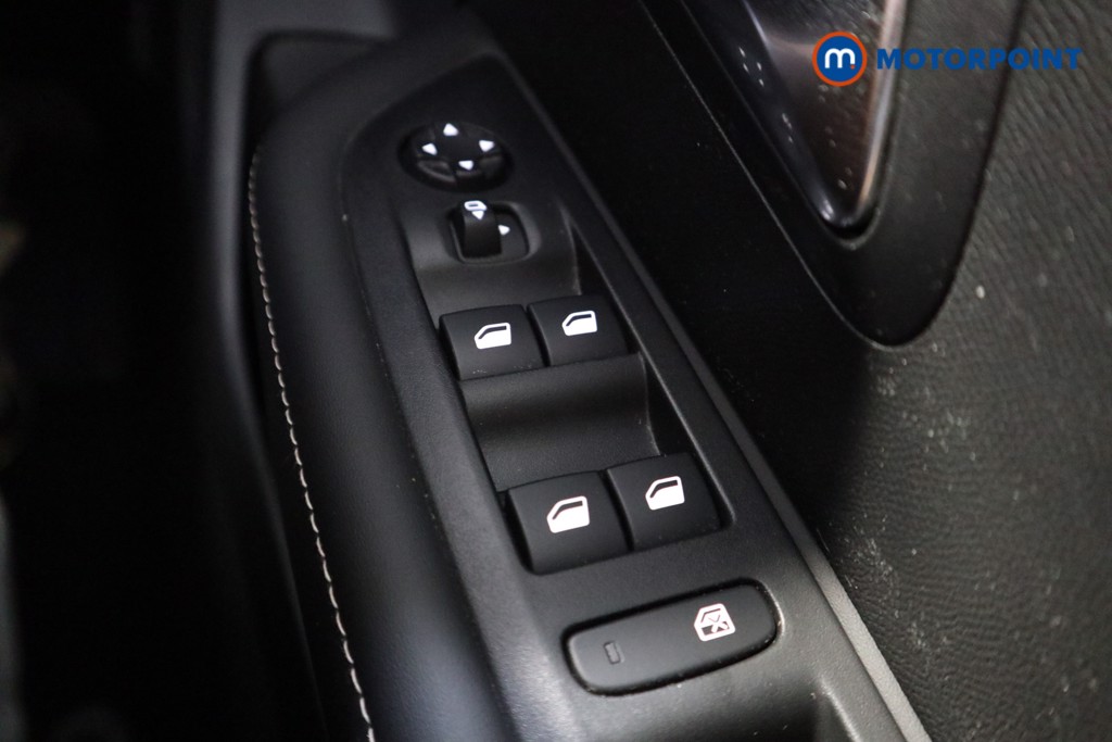 Peugeot 208 Allure Manual Petrol Hatchback - Stock Number (1569376) - 6th supplementary image