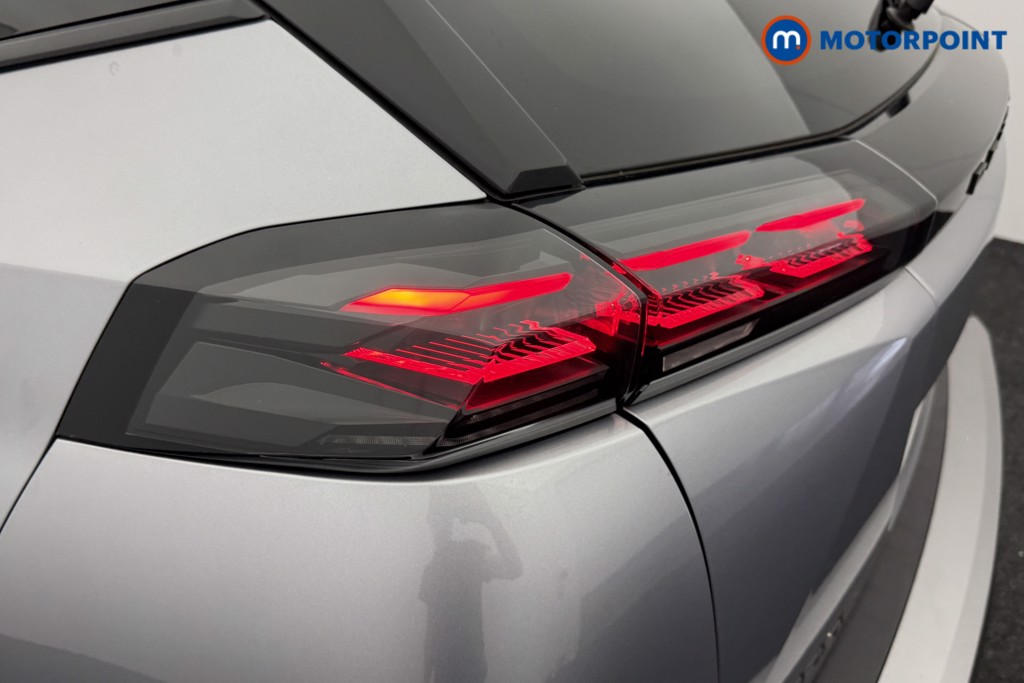 Peugeot 2008 Allure Manual Petrol SUV - Stock Number (1569383) - 22nd supplementary image