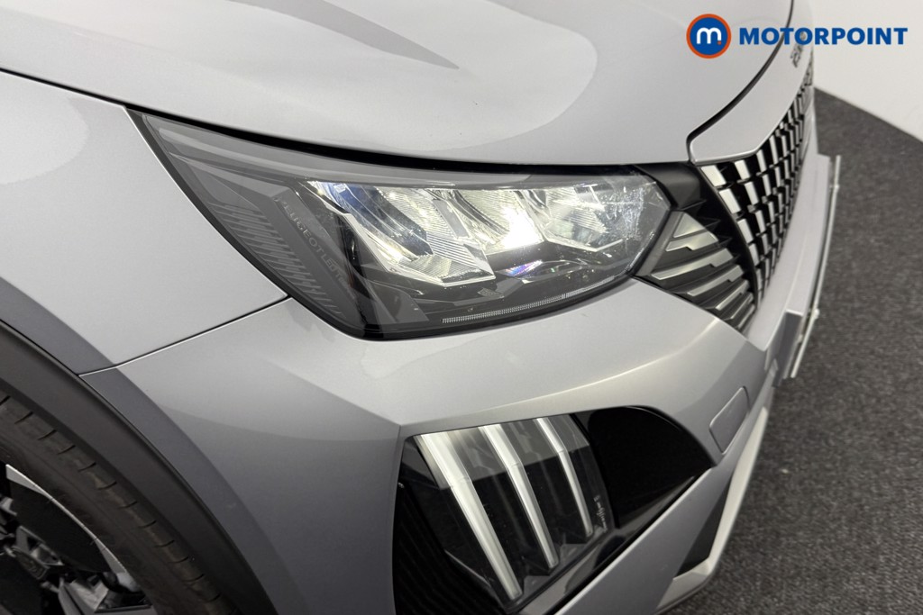 Peugeot 2008 Allure Manual Petrol SUV - Stock Number (1569383) - 24th supplementary image