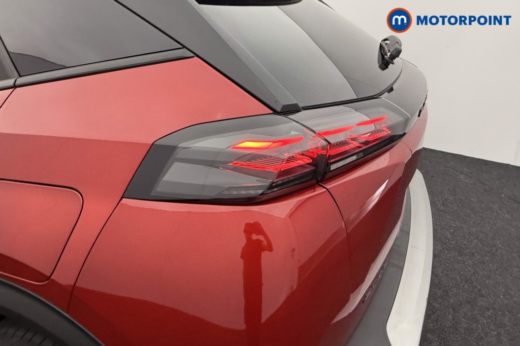 Peugeot 2008 Allure Manual Petrol SUV - Stock Number (1569384) - 22nd supplementary image