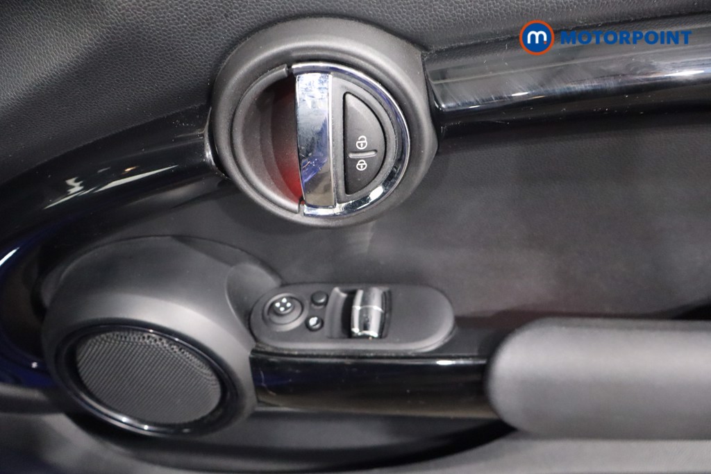 Mini Hatchback Cooper S Sport Automatic Petrol Hatchback - Stock Number (1569525) - 21st supplementary image