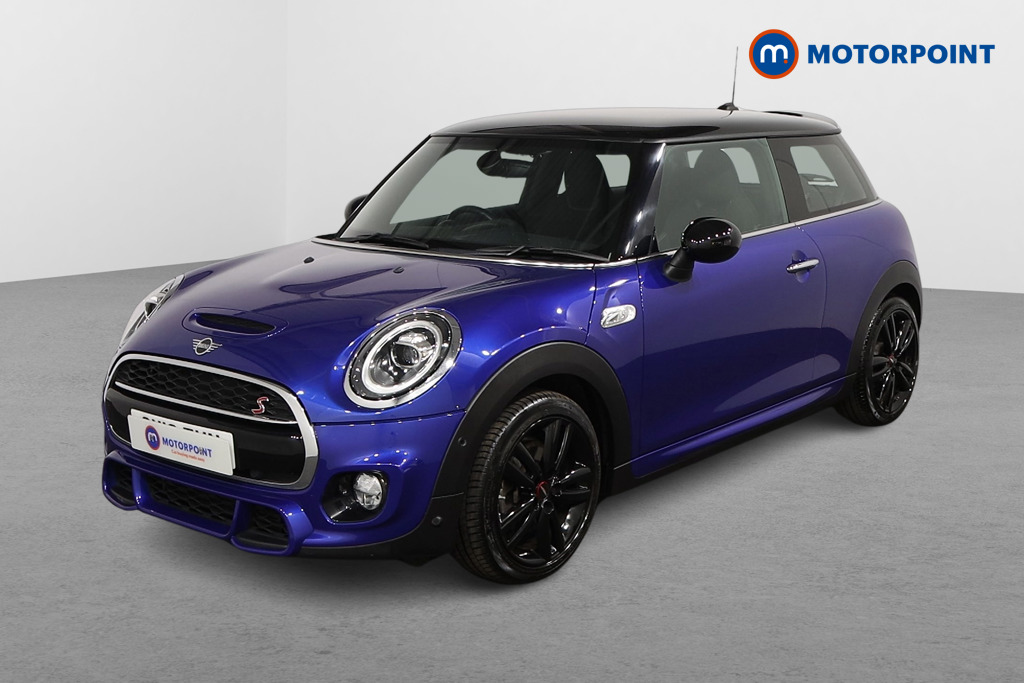 Mini Hatchback Cooper S Sport Automatic Petrol Hatchback - Stock Number (1569525) - Passenger side front corner
