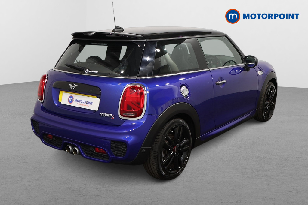 Mini Hatchback Cooper S Sport Automatic Petrol Hatchback - Stock Number (1569525) - Drivers side rear corner