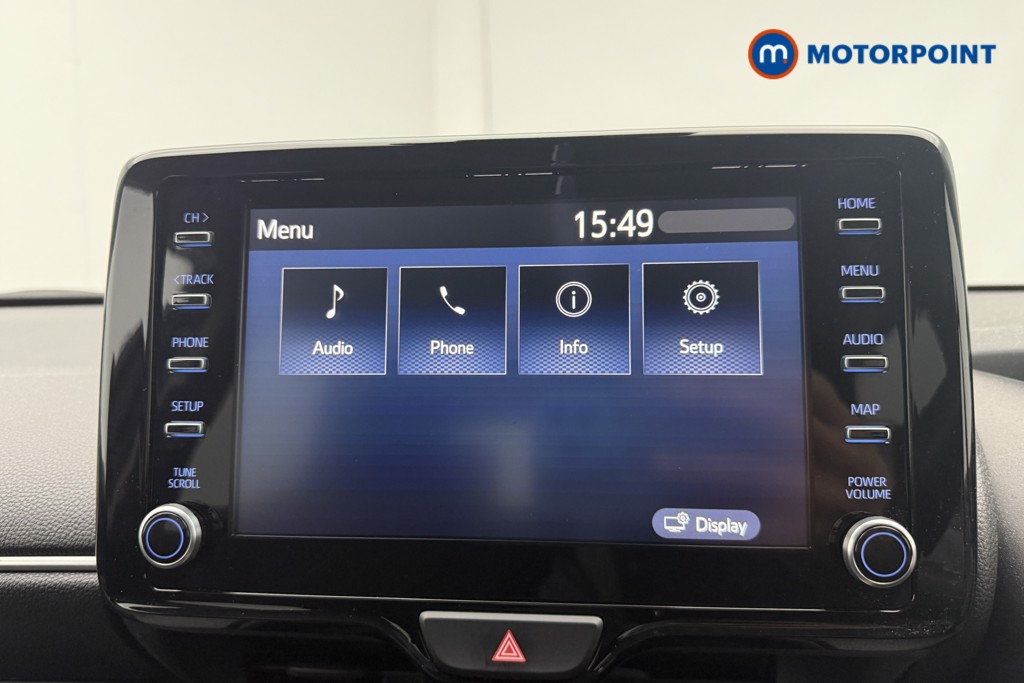 Toyota Yaris Design Automatic Petrol-Electric Hybrid Hatchback - Stock Number (1569552) - 4th supplementary image