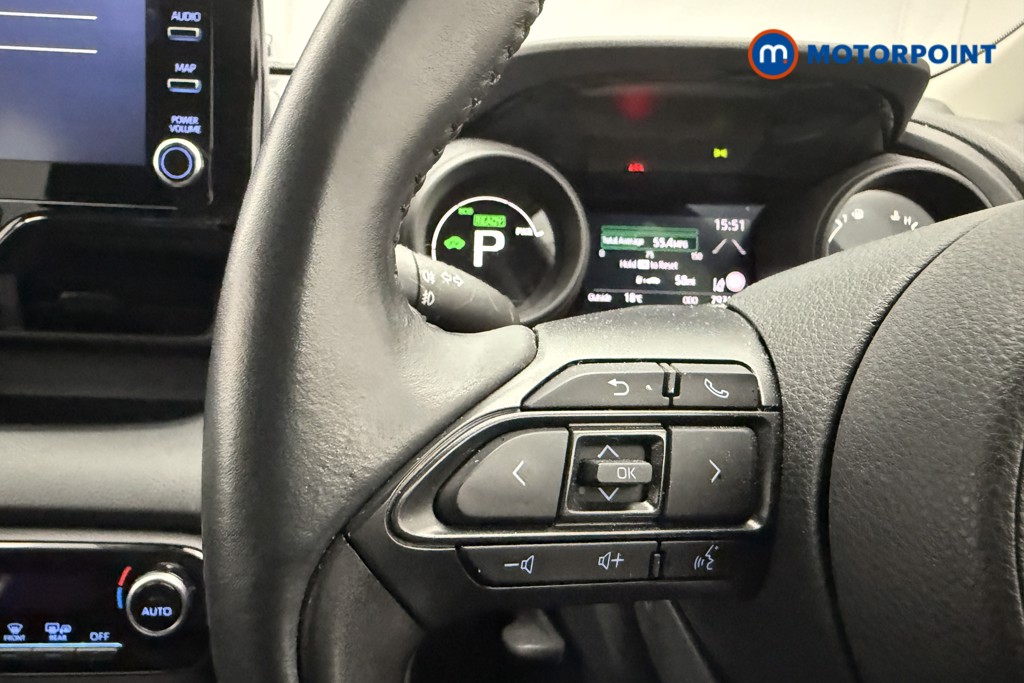 Toyota Yaris Design Automatic Petrol-Electric Hybrid Hatchback - Stock Number (1569552) - 10th supplementary image