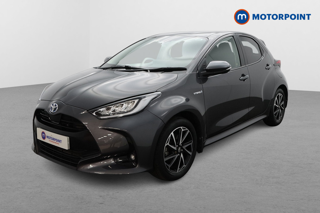 Toyota Yaris Design Automatic Petrol-Electric Hybrid Hatchback - Stock Number (1569552) - Passenger side front corner