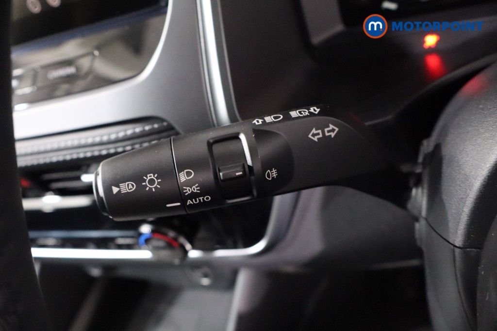 Nissan Qashqai N-Connecta Automatic Petrol SUV - Stock Number (1569602) - 23rd supplementary image