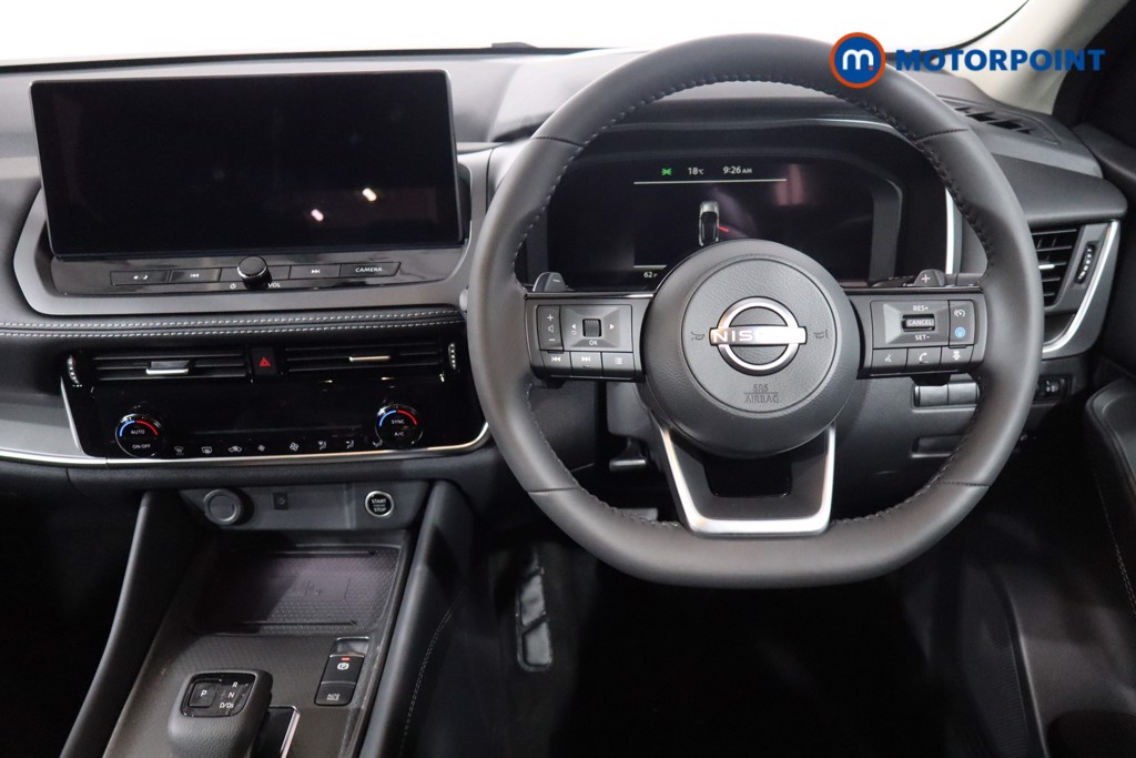 Nissan Qashqai N-Connecta Automatic Petrol SUV - Stock Number (1569606) - 3rd supplementary image