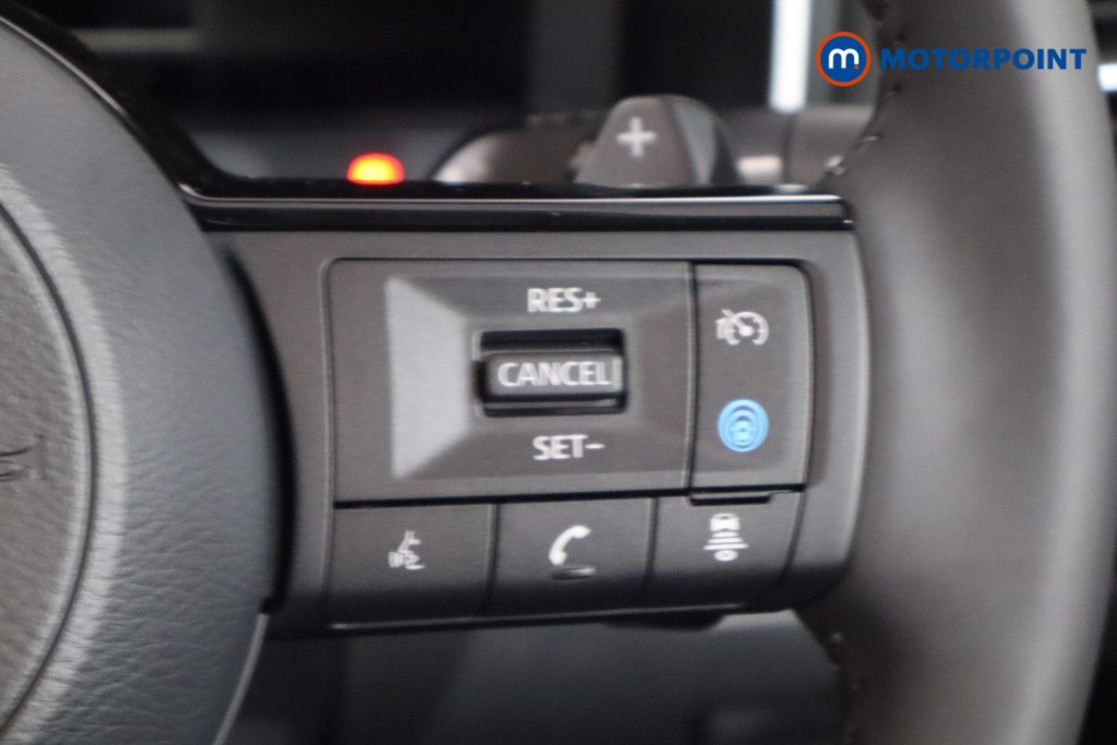 Nissan Qashqai N-Connecta Automatic Petrol SUV - Stock Number (1569606) - 8th supplementary image