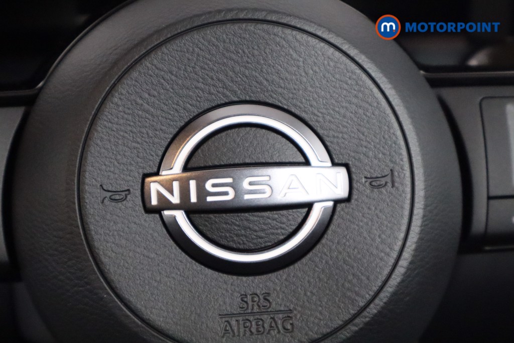 Nissan Qashqai N-Connecta Automatic Petrol SUV - Stock Number (1569606) - 22nd supplementary image