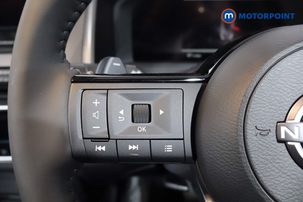 Nissan Qashqai N-Connecta Automatic Petrol SUV - Stock Number (1569613) - 7th supplementary image