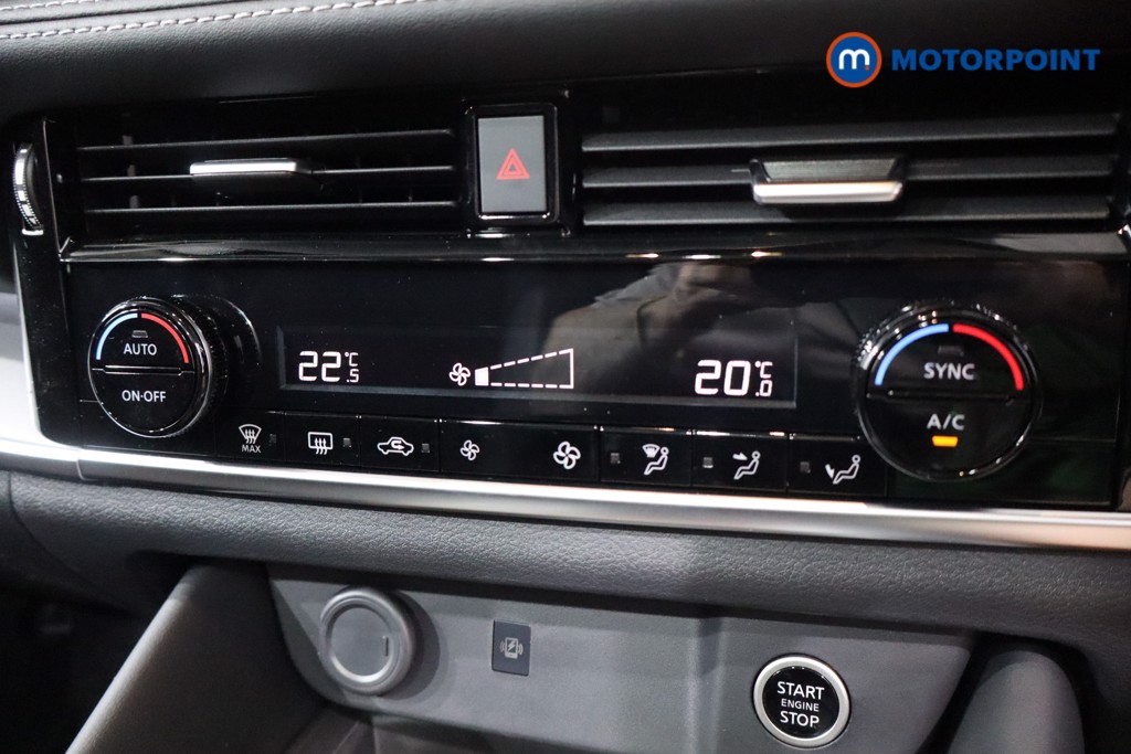 Nissan Qashqai N-Connecta Automatic Petrol SUV - Stock Number (1569613) - 15th supplementary image