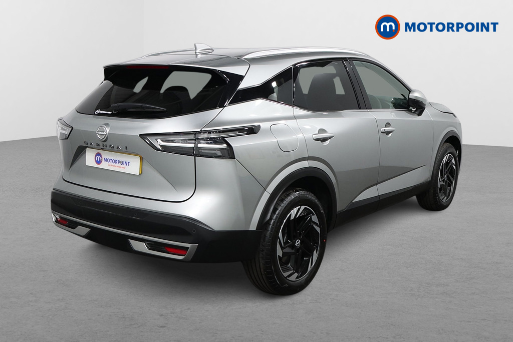 Nissan Qashqai N-Connecta Automatic Petrol SUV - Stock Number (1569613) - Drivers side rear corner