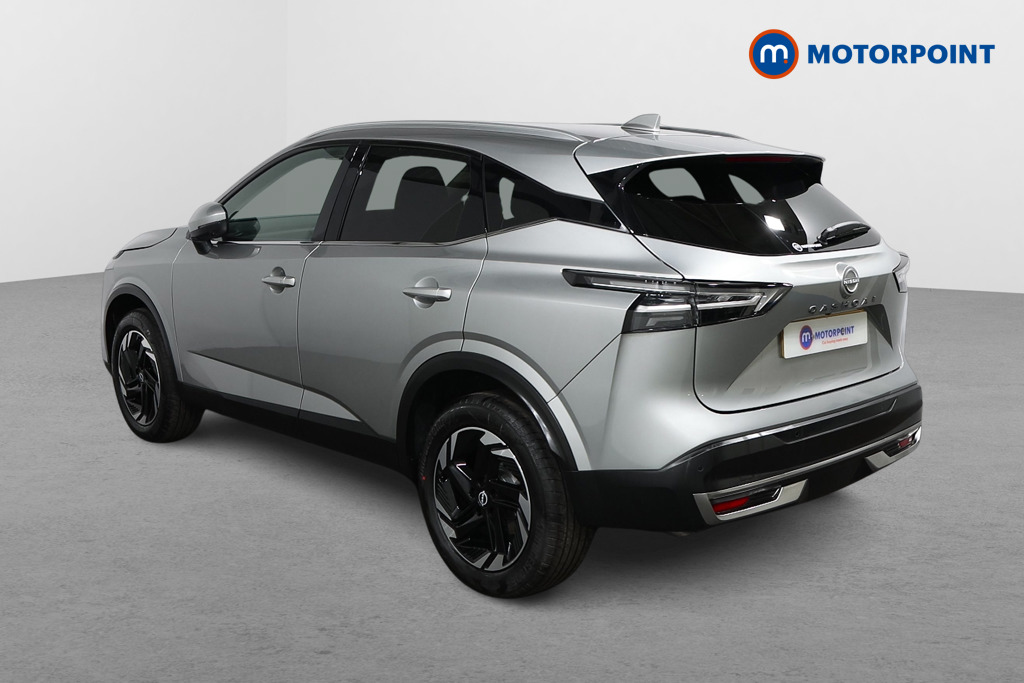 Nissan Qashqai N-Connecta Automatic Petrol SUV - Stock Number (1569613) - Passenger side rear corner