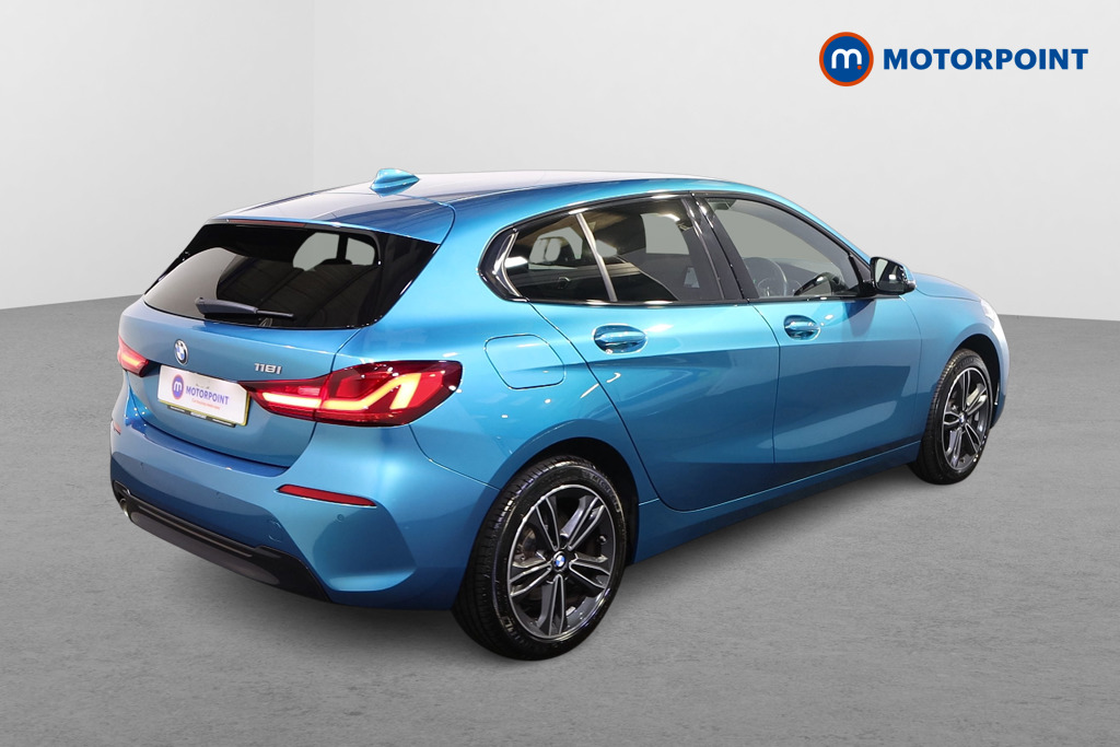 BMW 1 Series Sport Automatic Petrol Hatchback - Stock Number (1569681) - Drivers side rear corner