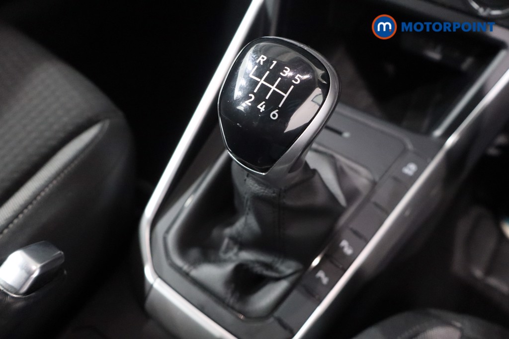 Volkswagen Taigo Life Manual Petrol SUV - Stock Number (1569734) - 14th supplementary image