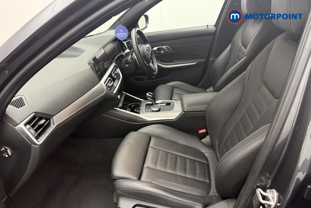 BMW 3 Series M Sport Automatic Diesel Estate - Stock Number (1569793) - 1st supplementary image