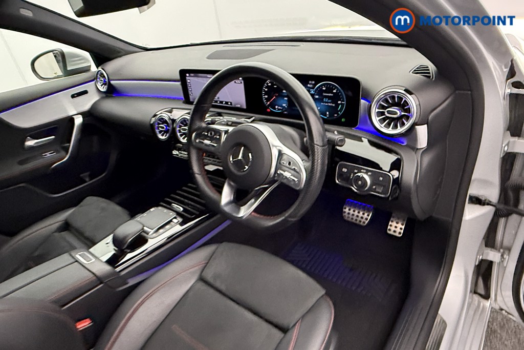 Mercedes-Benz A Class Amg Line Automatic Diesel Hatchback - Stock Number (1570071) - 4th supplementary image