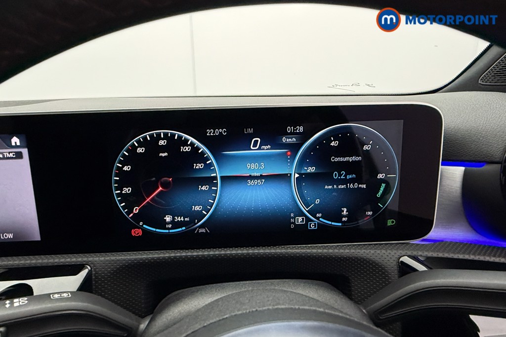 Mercedes-Benz A Class Amg Line Automatic Diesel Hatchback - Stock Number (1570071) - 5th supplementary image