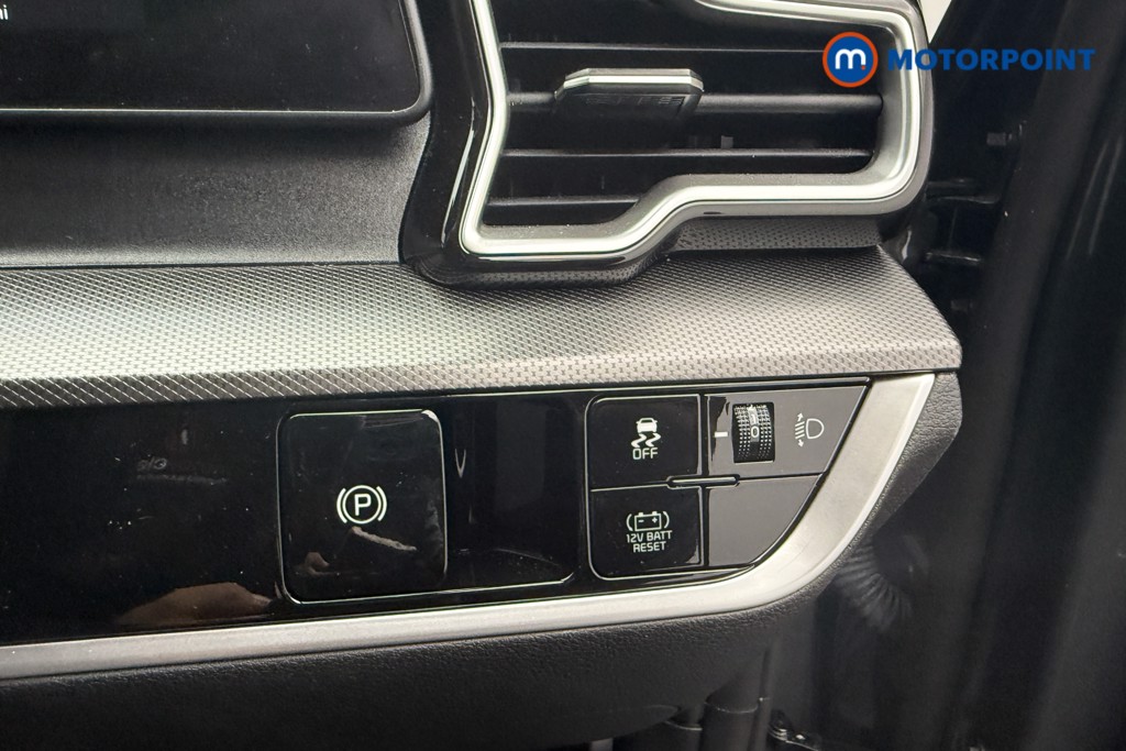 KIA Sportage 3 Automatic Petrol-Electric Hybrid SUV - Stock Number (1532355) - 16th supplementary image