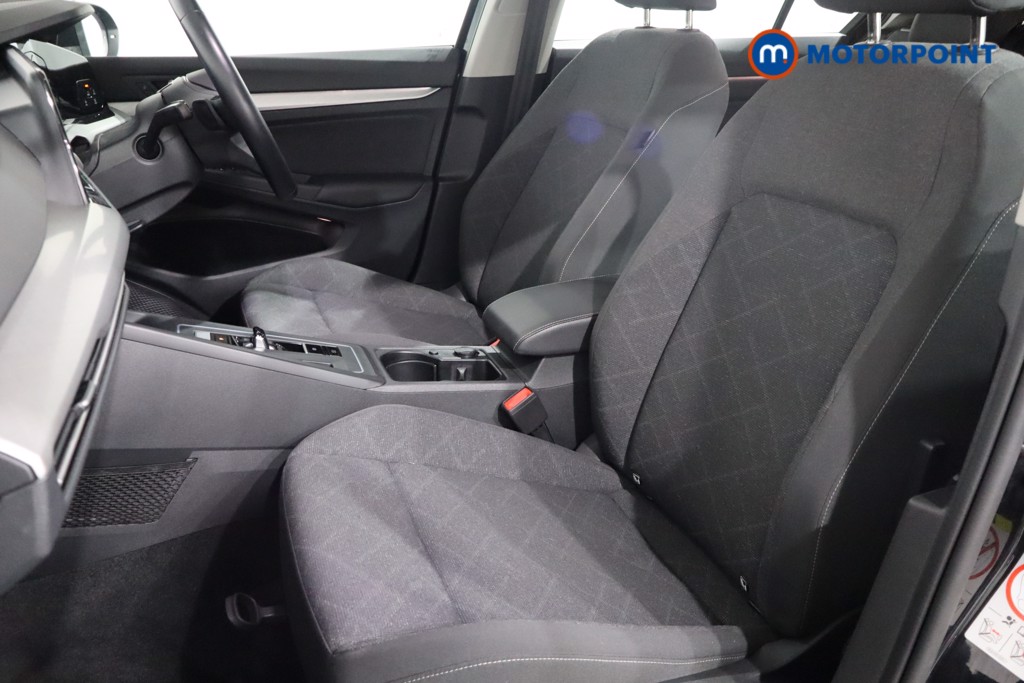 Volkswagen Golf Life Automatic Diesel Hatchback - Stock Number (1536387) - 4th supplementary image