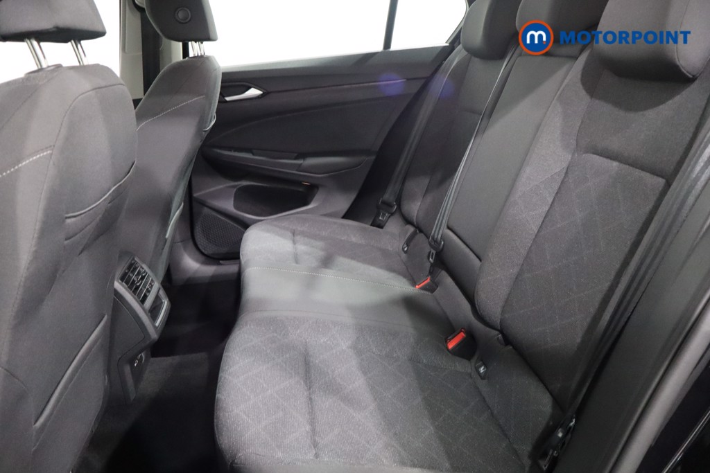 Volkswagen Golf Life Automatic Diesel Hatchback - Stock Number (1536387) - 5th supplementary image