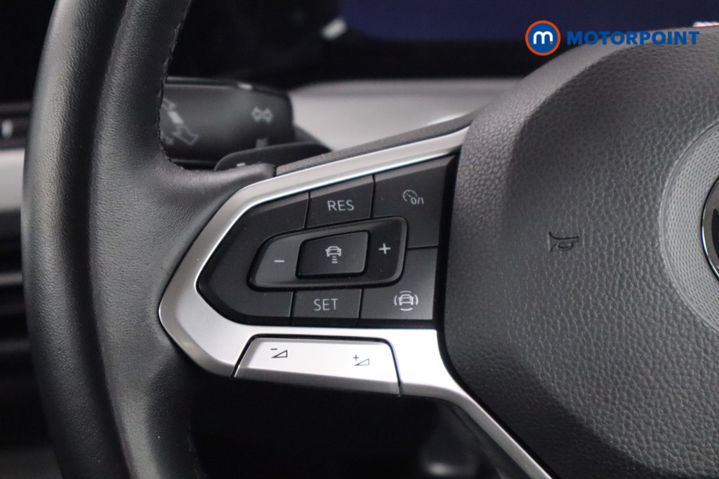 Volkswagen Golf Life Automatic Diesel Hatchback - Stock Number (1536387) - 7th supplementary image