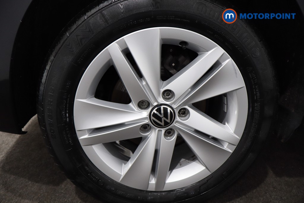 Volkswagen Golf Life Automatic Diesel Hatchback - Stock Number (1536387) - 9th supplementary image