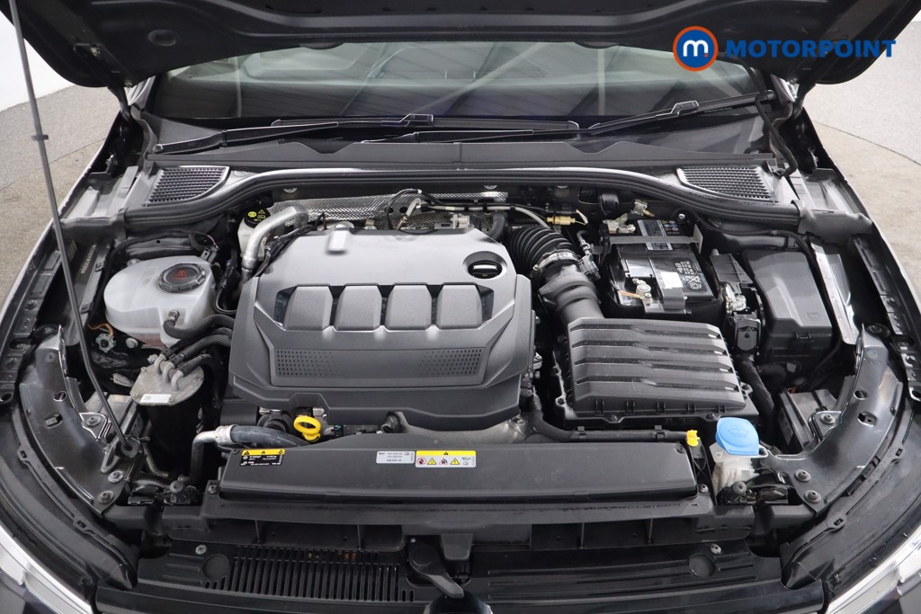 Volkswagen Golf Life Automatic Diesel Hatchback - Stock Number (1536387) - 30th supplementary image