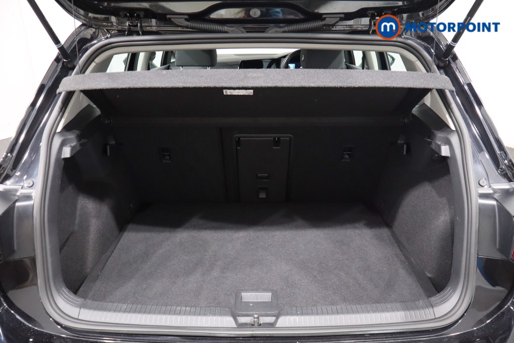 Volkswagen Golf Life Automatic Diesel Hatchback - Stock Number (1536387) - 35th supplementary image