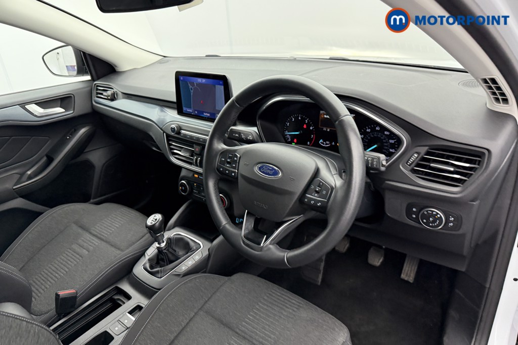 Ford Focus Active Edition Manual Petrol-Electric Hybrid Hatchback - Stock Number (1547943) - 4th supplementary image