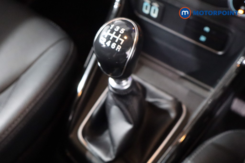 Ford Ecosport Active Manual Petrol SUV - Stock Number (1554778) - 14th supplementary image
